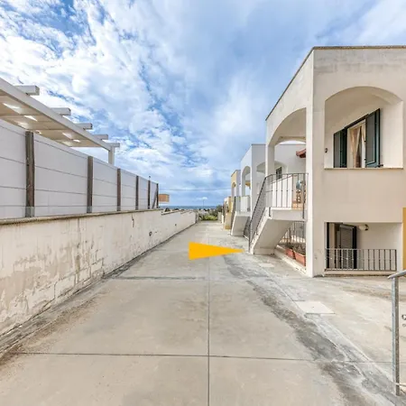 Casa Di Rocco بيت للعطل